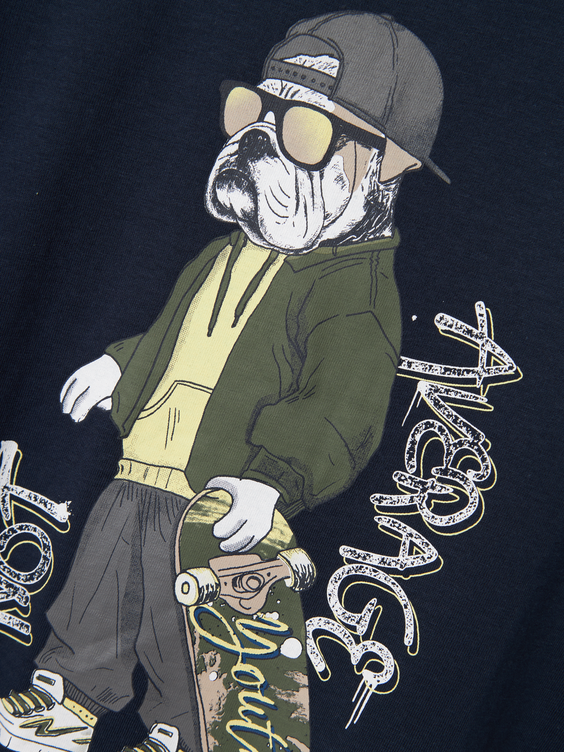 model_shot-front_full